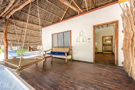 hakuna majiwe beach lodge|Rooms .
